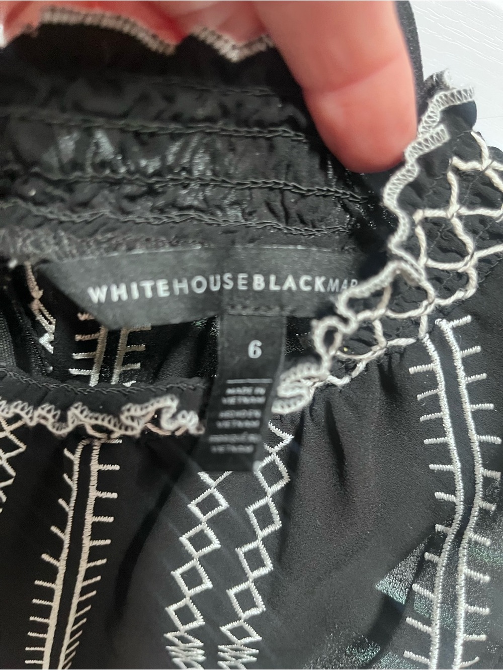 White House Black Market Black Sleeveless Top with White Embroidery - Picture 5 of 7